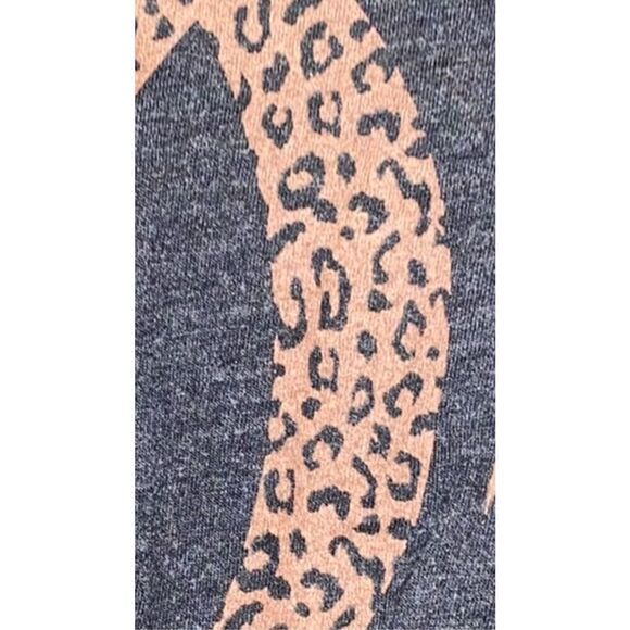 Obey OG Cheetah Print Graphic Short Sleeved Charcoal Grey T-Shirt Size Medium - Picture 5 of 5